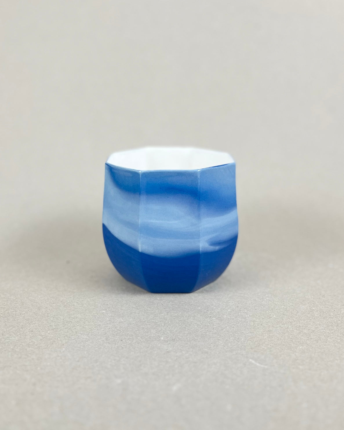 Cache-pot en porcelaine grande taille - Point du jour