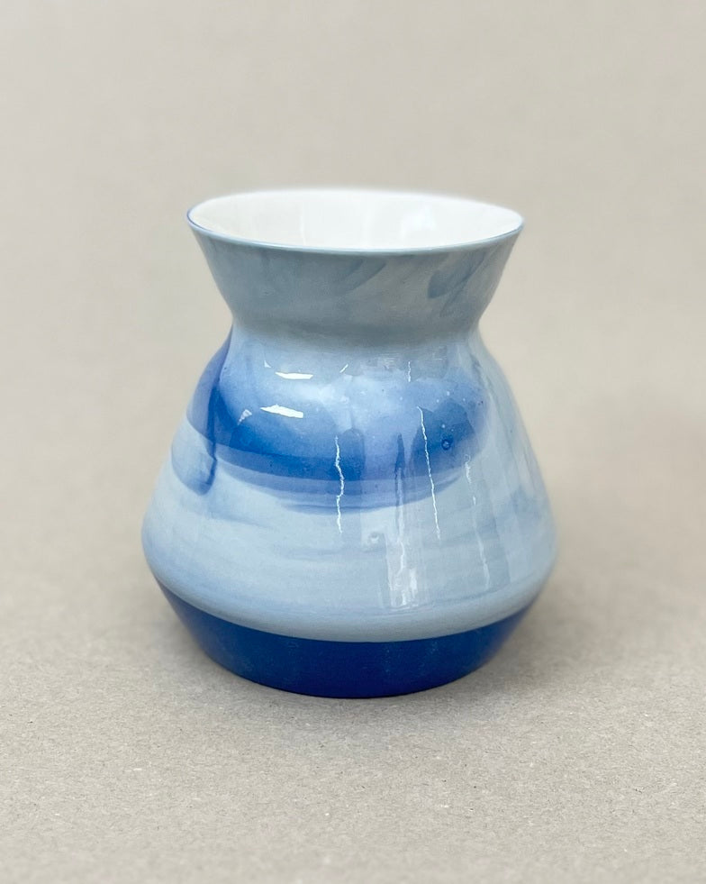 Vase en porcelaine - Point du jour