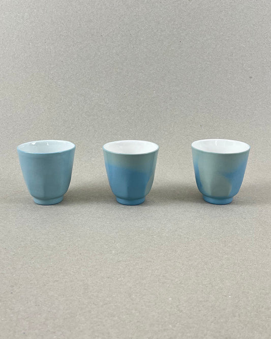 Petite tasse à café en porcelaine - "Matins éternels" - Vert de gris
