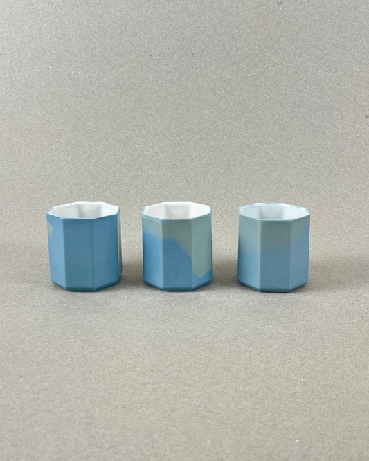 Tasse Expresso en porcelaine faite à la main - "La Part du Voyageur" - Vert de gris