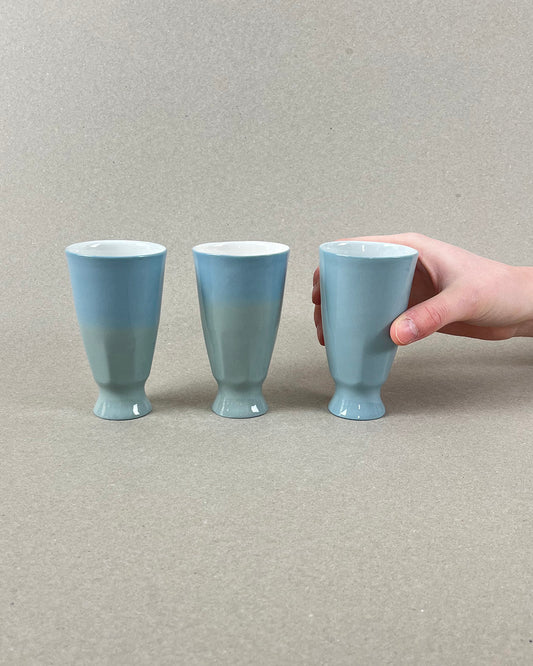 Mazagran en porcelaine - "Matins éternels" - Vert de gris