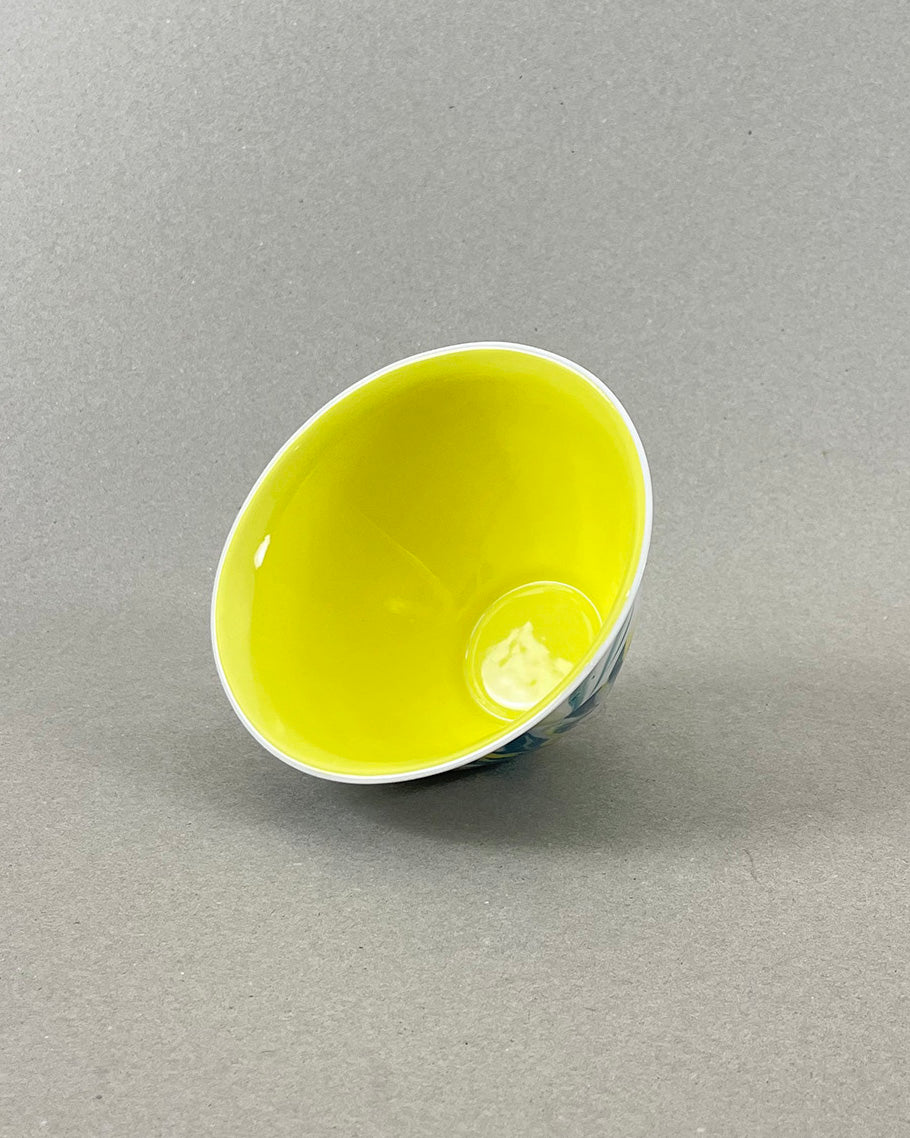 Bol à café au lait en porcelaine - "Matins éternels" - Bleu canard, vert chartreuse, intérieur jaune
