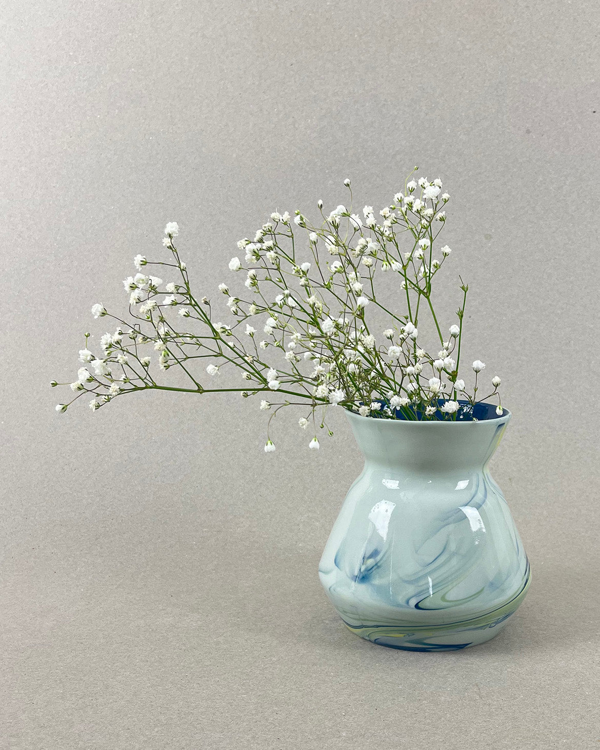 Vase en porcelaine - "Doux breuvage" - Bleu canard, jaune et vert chartreuse