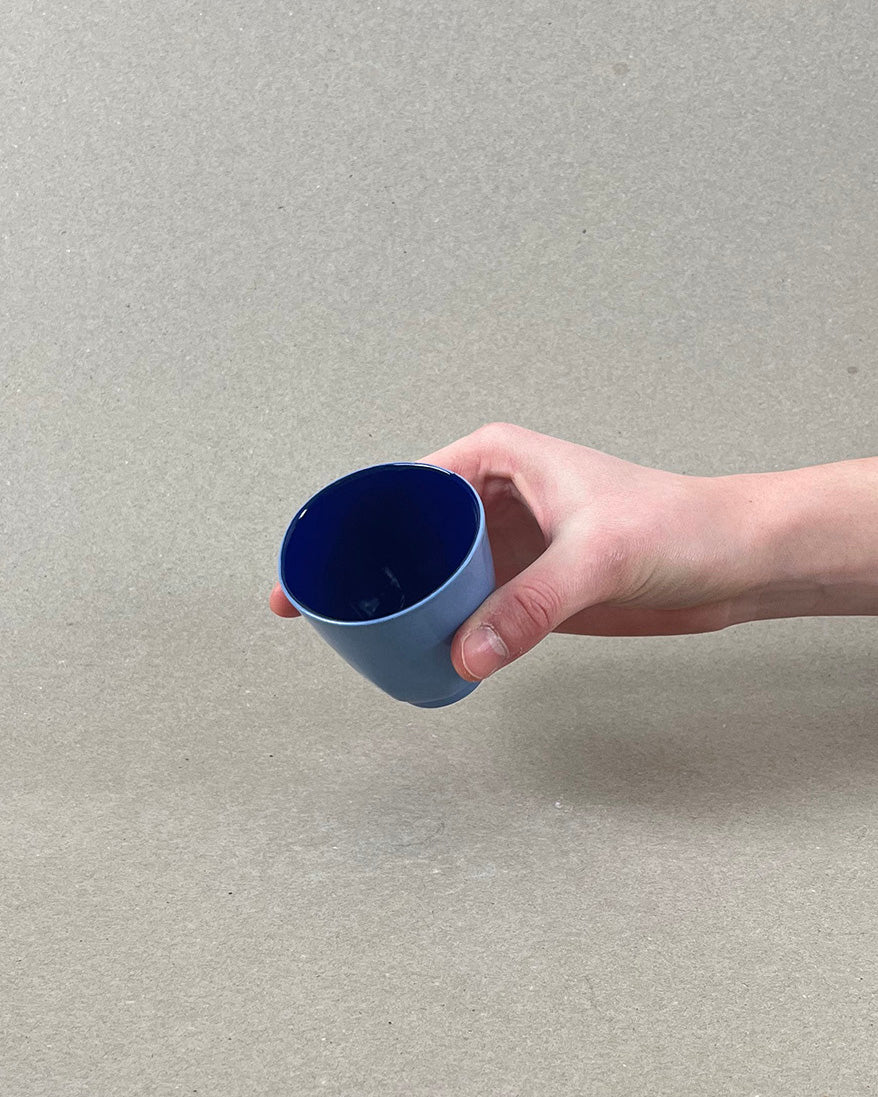 Petite tasse à café en porcelaine - "Matins éternels" - Bleu de Sèvres clair