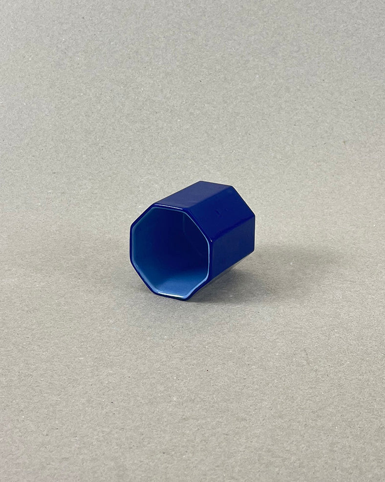Tasse Expresso en porcelaine faite à la main - "La Part du Voyageur" - Bleu de Sèvres foncé