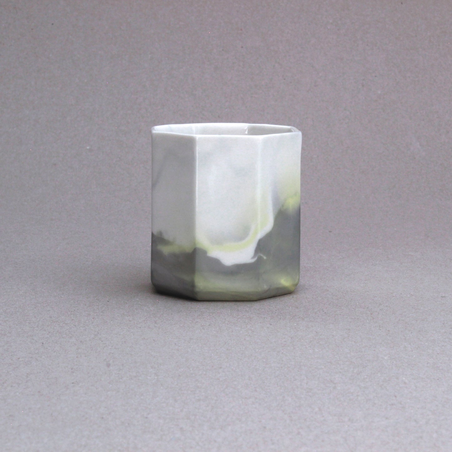 tasse-expresso-en-porcelaine-faite-a-la-main