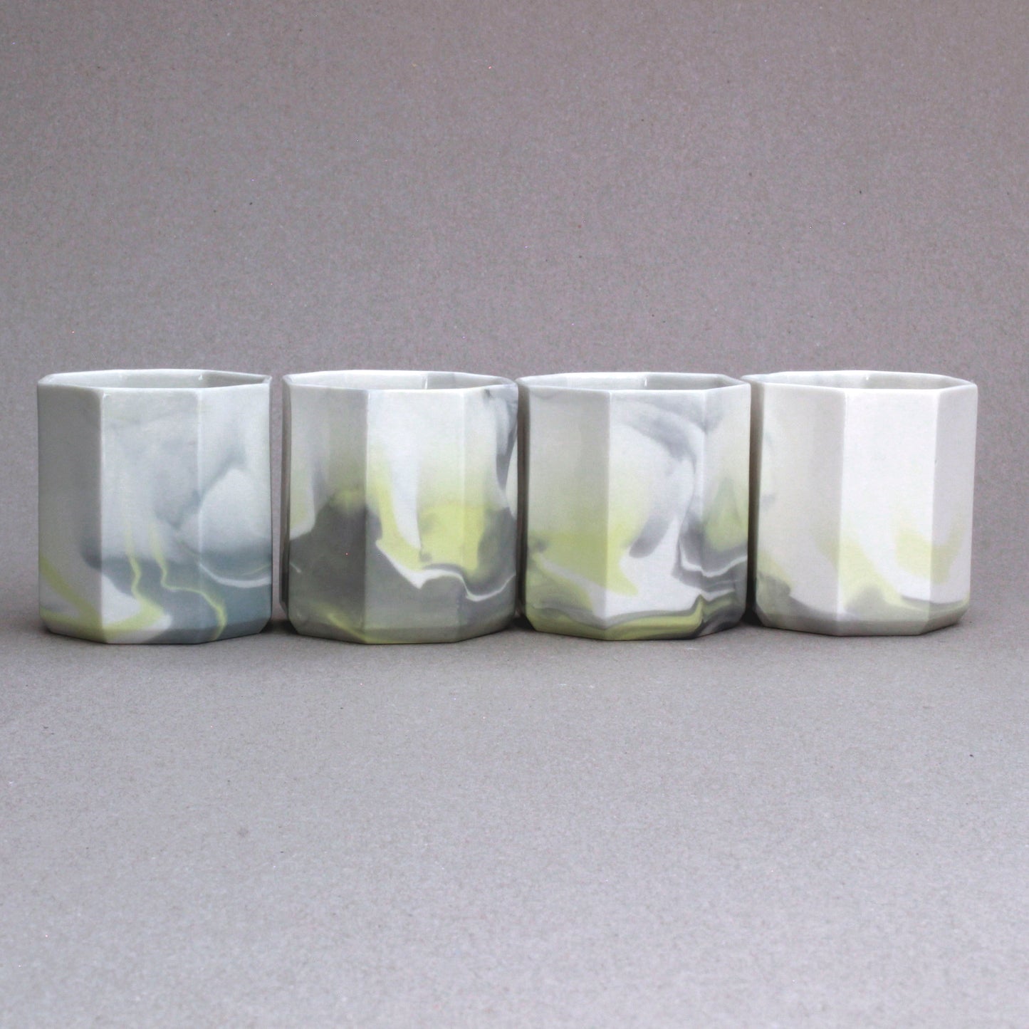 Tasse Expresso en porcelaine faite à la main - Couleur orage - "La Part du Voyageur"