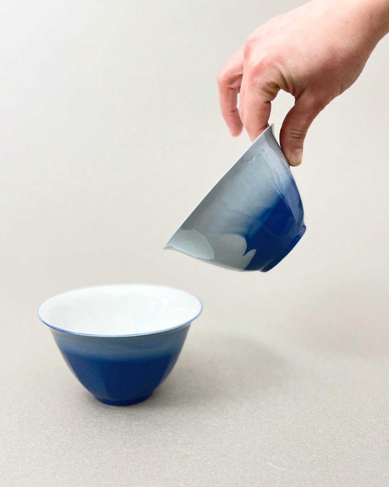 Bol à café au lait en porcelaine - "Matins éternels" - Point du jour