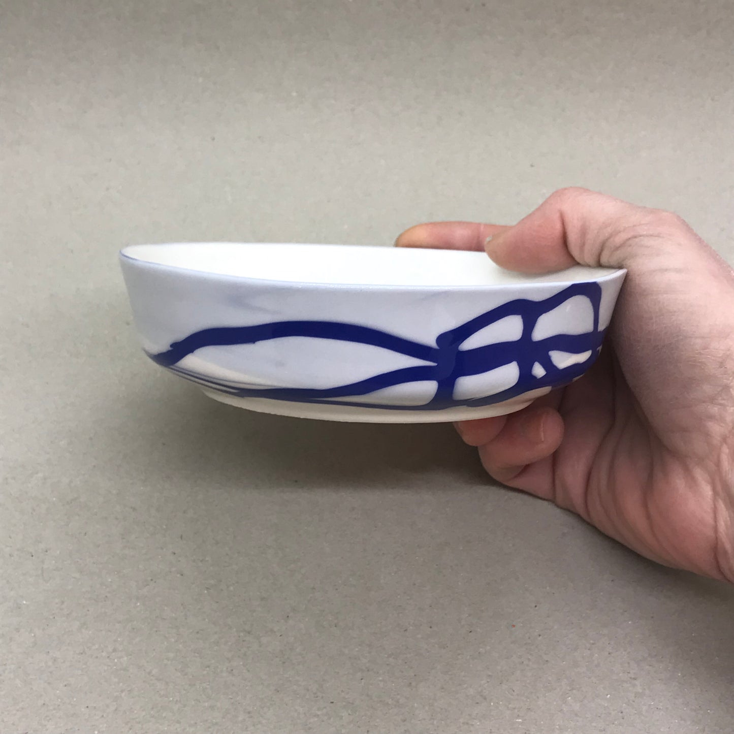 Coupelle en porcelaine faite à la main