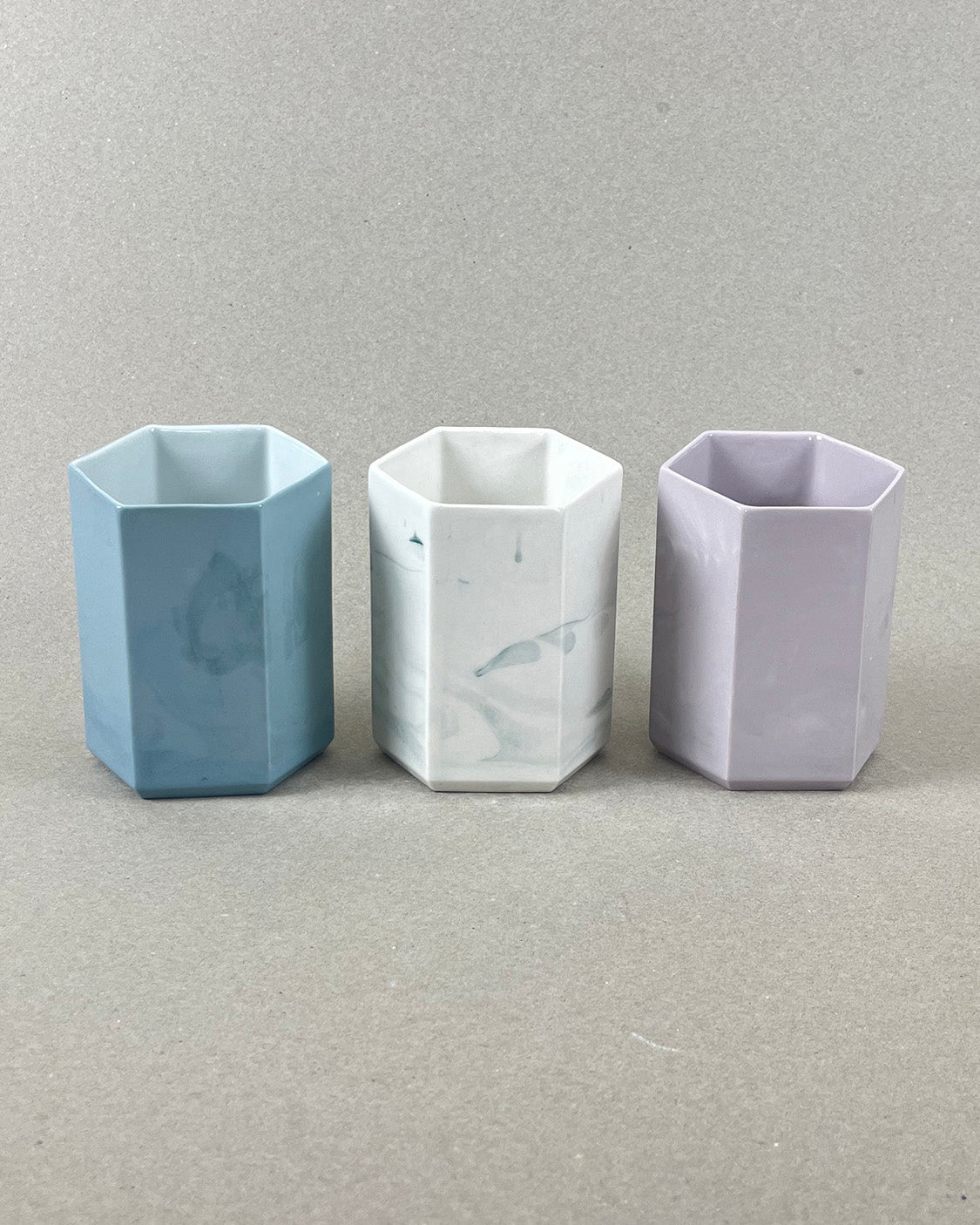 Pot à brosse-à-dent en porcelaine - "Histoire d'eau" - Blanc et vert