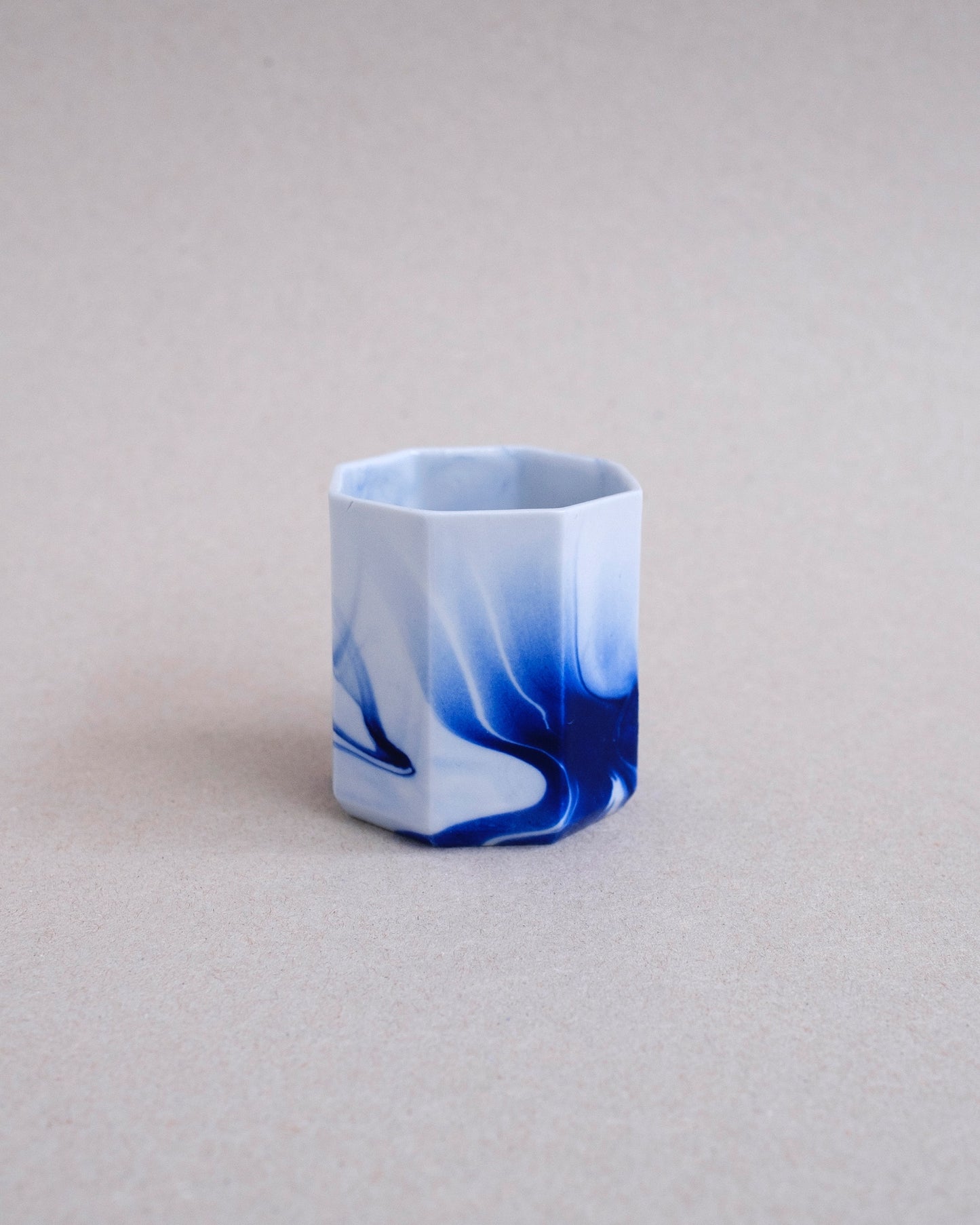 Tasse Expresso en porcelaine faite à la main - Bleu Cobalt - "La Part du Voyageur"